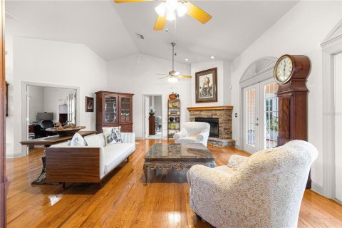 House in Ocala, Florida 4 bedrooms, 261.61 sq.m. № 2199665 - photo 17