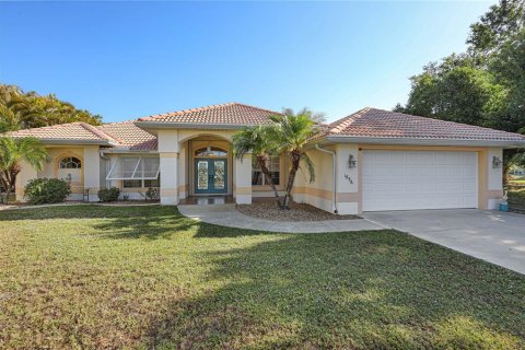 Casa en venta en Punta Gorda, Florida, 3 dormitorios, 185.15 m2 № 1718237 - foto 1