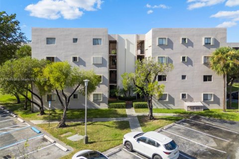 Купить кондоминиум в Майами, Флорида 2 спальни, 89.65м2, № 2017148 - фото 24