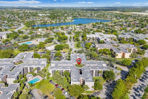 Купить кондоминиум в Майами, Флорида 2 спальни, 89.65м2, № 2017148 - фото 29