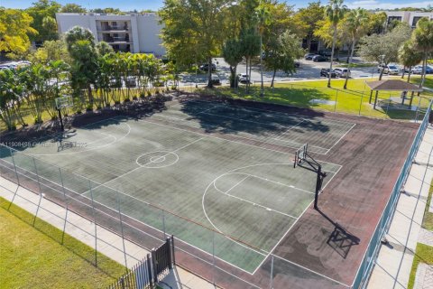 Купить кондоминиум в Майами, Флорида 2 спальни, 89.65м2, № 2017148 - фото 26