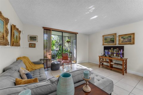 Купить кондоминиум в Майами, Флорида 2 спальни, 89.65м2, № 2017148 - фото 7