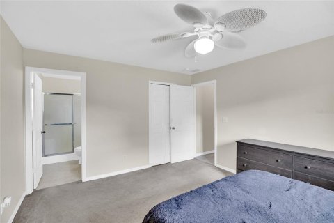 House in Vero Beach, Florida 3 bedrooms, 123 sq.m. № 1917679 - photo 18