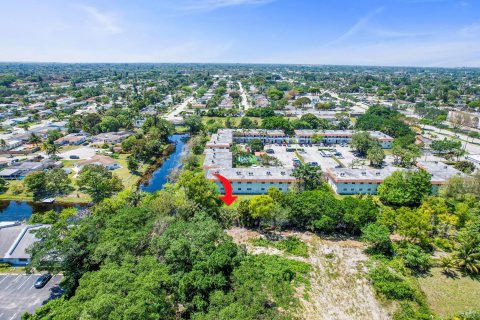 Land in Margate, Florida № 1101950 - photo 1