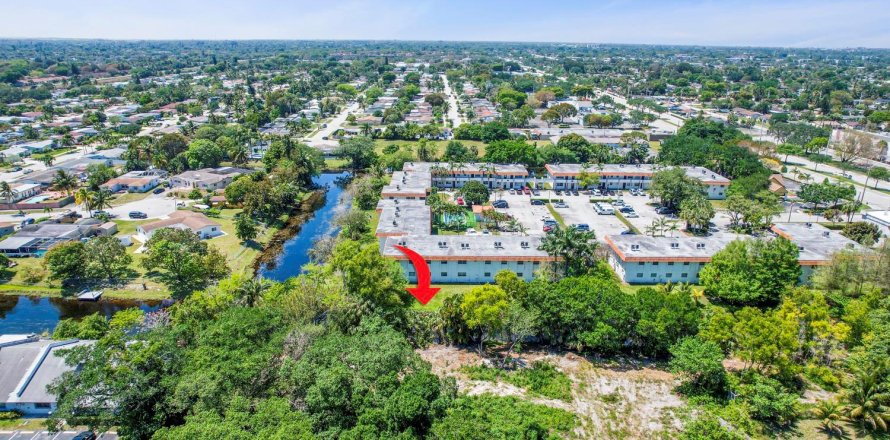 Land in Margate, Florida № 1101950