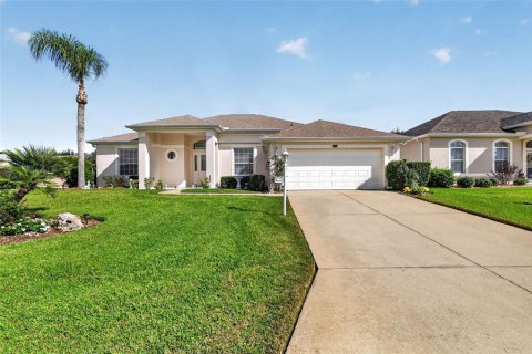 House in Leesburg, Florida 2 bedrooms, 203.27 sq.m. № 2396373 - photo 10