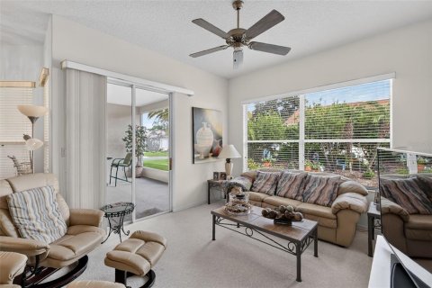 House in Leesburg, Florida 2 bedrooms, 203.27 sq.m. № 2396373 - photo 22