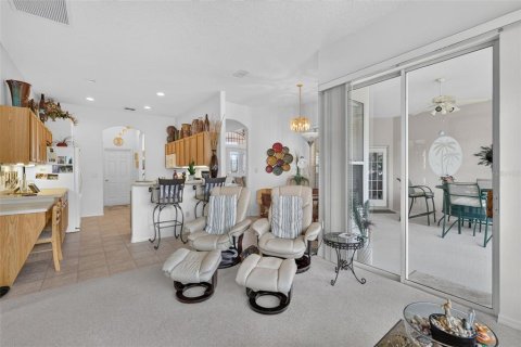 House in Leesburg, Florida 2 bedrooms, 203.27 sq.m. № 2396373 - photo 23