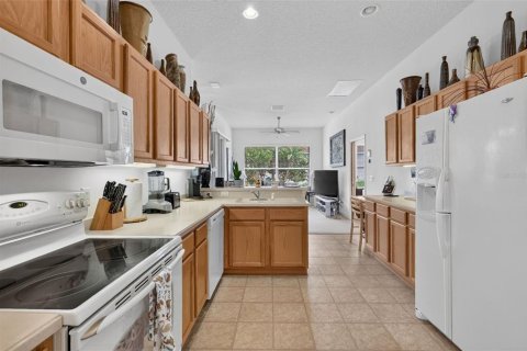 House in Leesburg, Florida 2 bedrooms, 203.27 sq.m. № 2396373 - photo 28