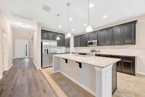 House in Riverview, Florida 5 bedrooms, 353.03 sq.m. № 1898878 - photo 24