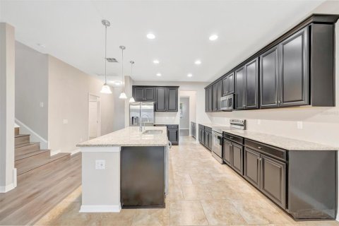 House in Riverview, Florida 5 bedrooms, 353.03 sq.m. № 1898878 - photo 26