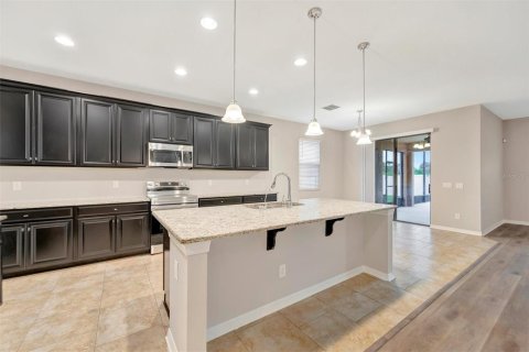 House in Riverview, Florida 5 bedrooms, 353.03 sq.m. № 1898878 - photo 22