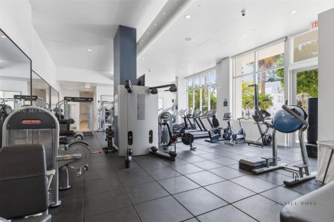 Купить кондоминиум в Майами-Бич, Флорида 2 спальни, 104.79м2, № 2050312 - фото 29