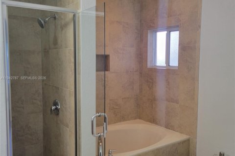 Villa ou maison à louer à Homestead, Floride: 3 chambres, 146.14 m2 № 2000142 - photo 5