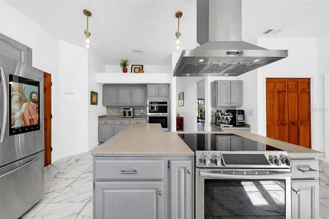 Купить виллу или дом в Брейдентон, Флорида 4 комнаты, 283.91м2, № 2096941 - фото 18