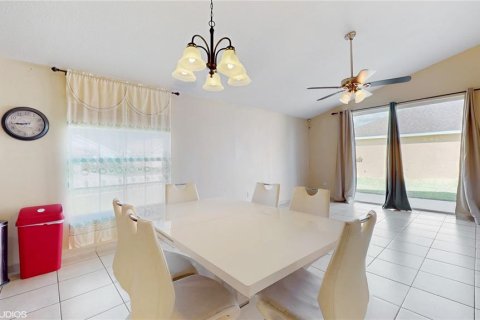 Casa en venta en Kissimmee, Florida, 4 dormitorios, 171.13 m2 № 1681190 - foto 13
