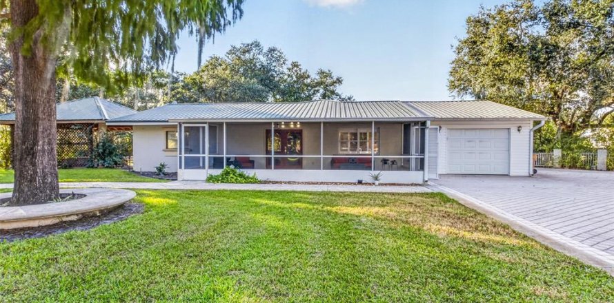 Villa ou maison à Kissimmee, Floride 3 chambres, 205.69 m2 № 2432678