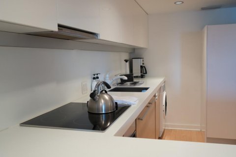 Condo in Pompano Beach, Florida, 2 bedrooms № 2187976 - photo 24