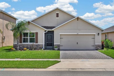 Villa ou maison à DeBary, Floride 4 chambres, 170.57 m2 № 2342027
