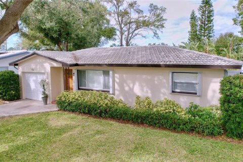 House in Clearwater, Florida 2 bedrooms, 95.13 sq.m. № 1524832 - photo 5