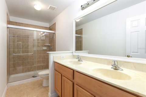 Townhouse in Oviedo, Florida 3 bedrooms, 169.83 sq.m. № 1815717 - photo 17