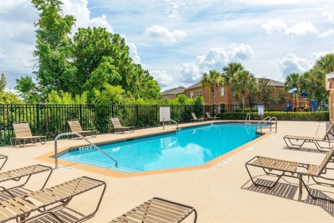 Townhouse in Oviedo, Florida 3 bedrooms, 169.83 sq.m. № 1815717 - photo 20