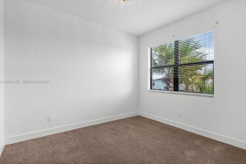 House in Westlake, Florida 3 bedrooms, 168.06 sq.m. № 2274067 - photo 30