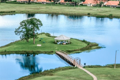 Propiedad comercial en venta en Sebring, Florida, 176.89 m2 № 1847736 - foto 13