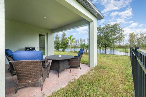 House in Winter Garden, Florida 4 bedrooms, 218.32 sq.m. № 2399217 - photo 29