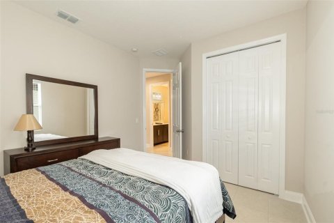 House in Winter Garden, Florida 4 bedrooms, 218.32 sq.m. № 2399217 - photo 27