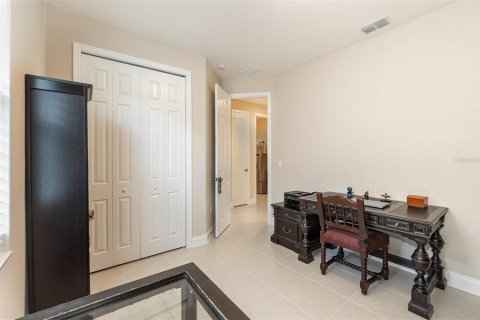 House in Winter Garden, Florida 4 bedrooms, 218.32 sq.m. № 2399217 - photo 13