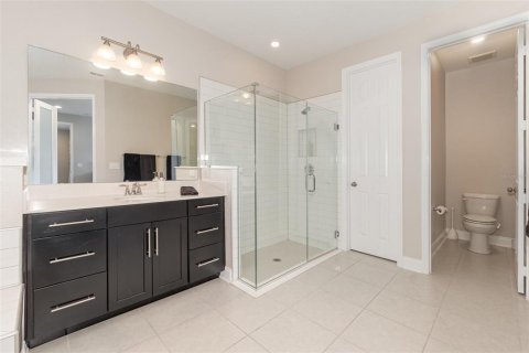 House in Winter Garden, Florida 4 bedrooms, 218.32 sq.m. № 2399217 - photo 19