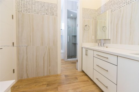 Villa ou maison à louer à Miami, Floride: 4 chambres № 1922742 - photo 20