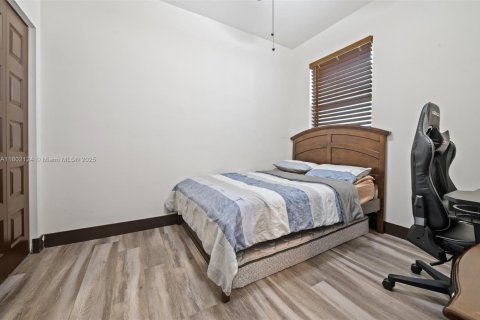Adosado en venta en Miami Lakes, Florida, 3 dormitorios, 147.53 m2 № 1864665 - foto 29