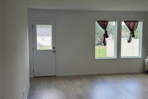 Villa ou maison à louer à Haines City, Floride: 4 chambres, 170.01 m2 № 2383948 - photo 10