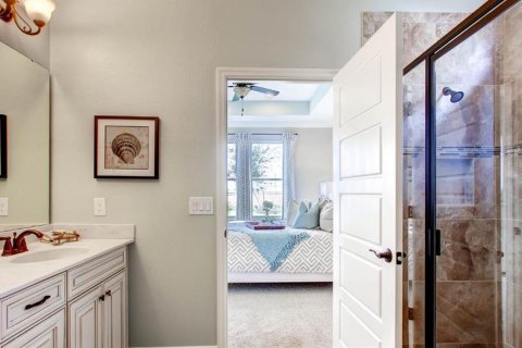 House in Winter Garden, Florida 4 bedrooms, 196.3 sq.m. № 1905649 - photo 17
