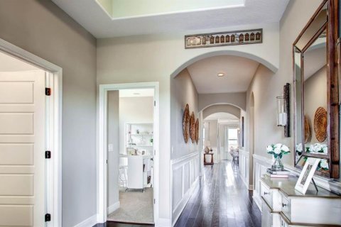 House in Winter Garden, Florida 4 bedrooms, 196.3 sq.m. № 1905649 - photo 2