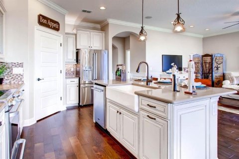 House in Winter Garden, Florida 4 bedrooms, 196.3 sq.m. № 1905649 - photo 12