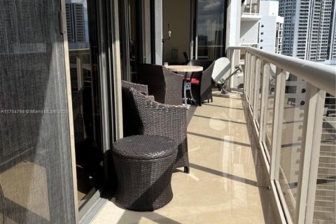 Купить кондоминиум в Авентура, Флорида 2 спальни, 135.64м2, № 1860744 - фото 4