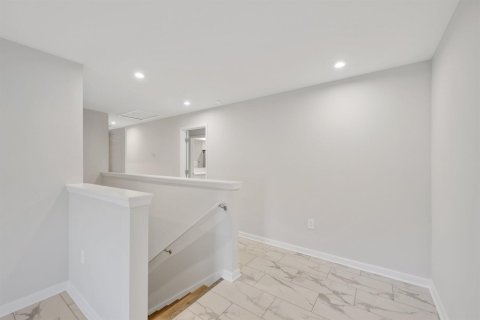 Casa en venta en St. Lucie, Florida, 4 dormitorios, 199.46 m2 № 2188067 - foto 17