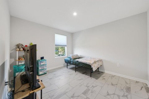 Casa en venta en St. Lucie, Florida, 4 dormitorios, 199.46 m2 № 2188067 - foto 28