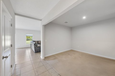 Casa en venta en St. Lucie, Florida, 4 dormitorios, 199.46 m2 № 2188067 - foto 5