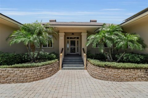 House in Nokomis, Florida 3 bedrooms, 274.99 sq.m. № 2100502 - photo 22