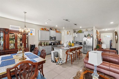 Villa ou maison à vendre à Riverview, Floride: 4 chambres, 190.08 m2 № 2398535 - photo 4