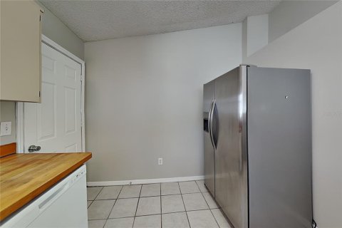 Villa ou maison à louer à Winter Park, Floride: 3 chambres, 101.82 m2 № 2395677 - photo 3