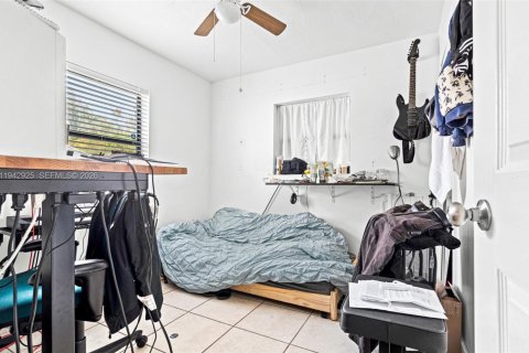 Casa en venta en Hollywood, Florida, 3 dormitorios, 107.58 m2 № 2152776 - foto 21