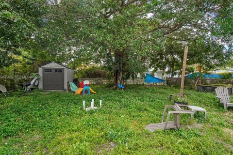 Casa en venta en Hollywood, Florida, 3 dormitorios, 107.58 m2 № 2152776 - foto 30