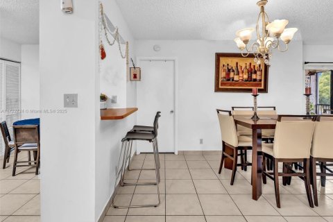 Condo in Coral Springs, Florida, 3 bedrooms  № 1473475 - photo 4