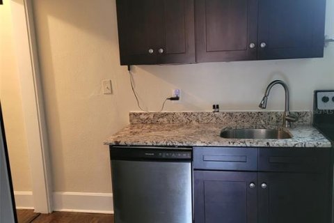 Снять в аренду квартиру в Сент-Питерсберг, Флорида 1 комната, 529.54м2, № 2203947 - фото 27