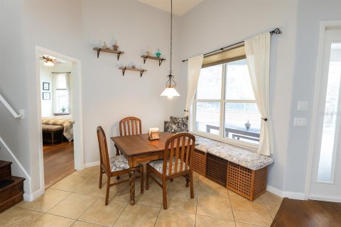 House in Oakland, Florida 4 bedrooms, 295.62 sq.m. № 1912855 - photo 15